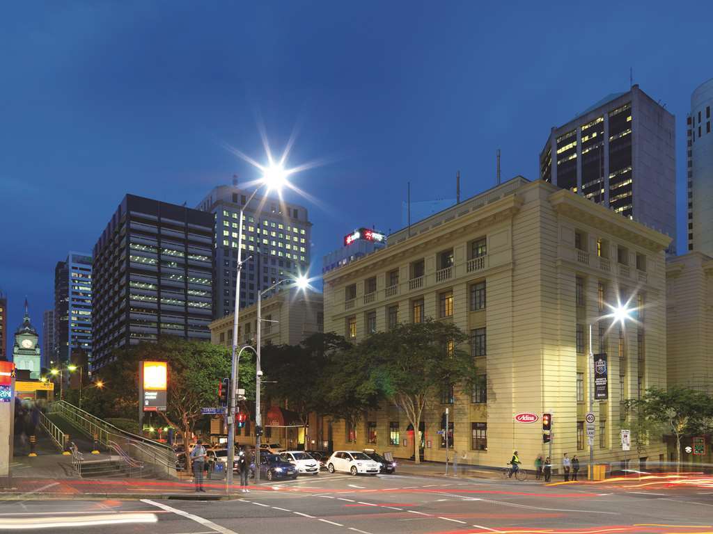 Adina Apartment Hotel Brisbane Anzac Square Exterior photo